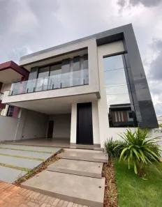 Casa de Condomínio com 3 Quartos à venda, 200m² no Parque Verde, Cascavel