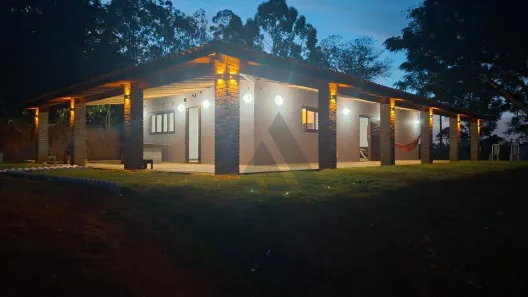 Fazenda/Sítio com 2 Quartos à venda, 2000m² no Angatuba, Angatuba