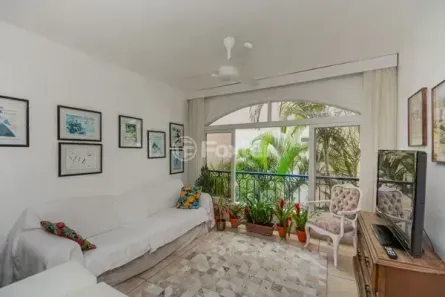 Apartamento com 3 Quartos à venda, 106m² no Mont Serrat, Porto Alegre