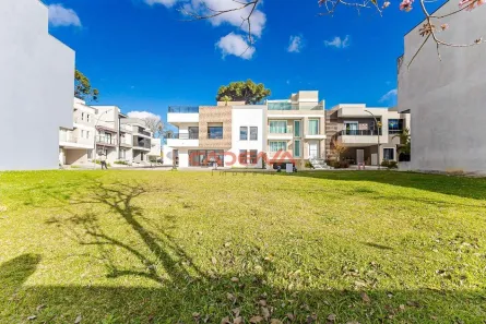 Lote/Terreno à venda, 119m² no Pinheirinho, Curitiba