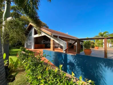 Casa com 5 Quartos à venda, 500m² no Centro, Holambra