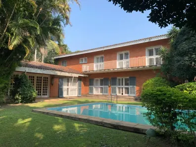 Imóvel Comercial com 5 Quartos para alugar, 550m² no Boa Vista, Porto Alegre