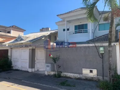 Casa com 4 Quartos à venda, 180m² no Vargem Pequena, Rio de Janeiro