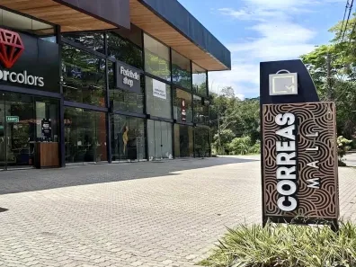 Ponto Comercial para alugar, 170m² no Corrêas, Petrópolis