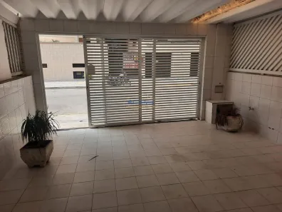 Casa com 2 Quartos para alugar, 70m² no Tupi, Praia Grande