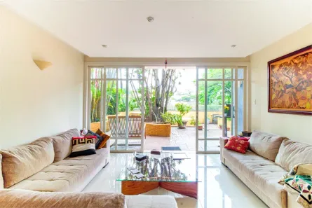 Sobrado com 4 Quartos à venda, 328m² no Jardim das Bandeiras, São Paulo