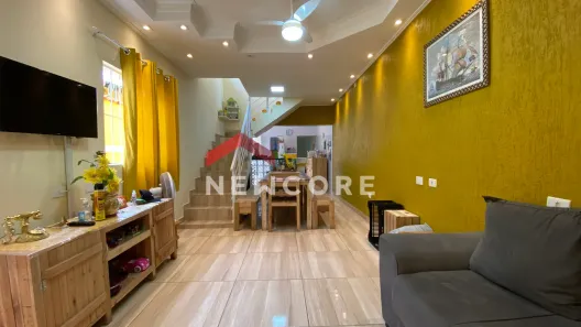 Sobrado com 4 Quartos à venda, 150m² no Balneário Flórida Mirim, Mongaguá