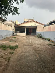 Casa com 3 Quartos à venda, 290m² no Jardim América, Goiânia