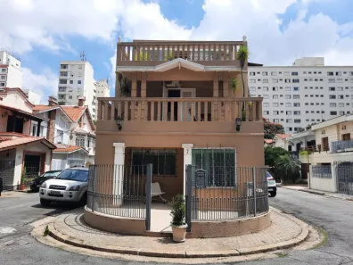 Casa com 3 Quartos à venda, 200m² no Cambuci, São Paulo