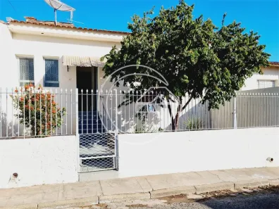 Casa com 2 Quartos à venda, 113m² no Centro, Marília
