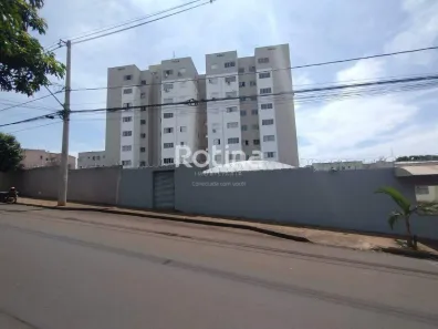 Apartamento com 2 Quartos para alugar, 50m² no Dona Zulmira, Uberlândia