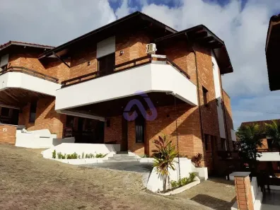 Casa de Condomínio com 5 Quartos para venda ou aluguel, 340m² no Enseada, Guarujá