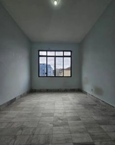 Kitnet com 1 Quarto à venda, 32m² no Itararé, São Vicente