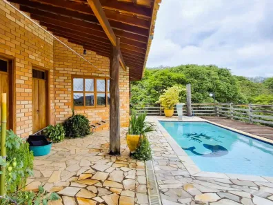 Fazenda/Sítio com 3 Quartos à venda, 600m² no Mombuca, Itatiba