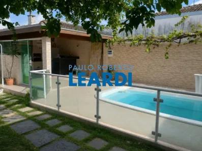  com 3 Quartos à venda, 250m² no Loteamento Villa Branca, Jacareí
