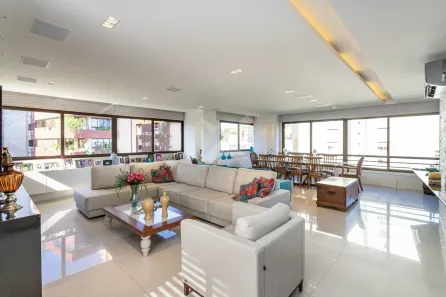 Apartamento com 3 Quartos à venda, 181m² no Rio Branco, Porto Alegre