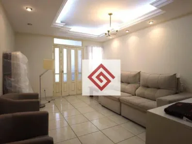 Sobrado com 3 Quartos à venda, 229m² no Vila Pires, Santo André