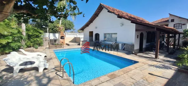 Casa com 3 Quartos à venda, 253m² no Piratininga, Niterói