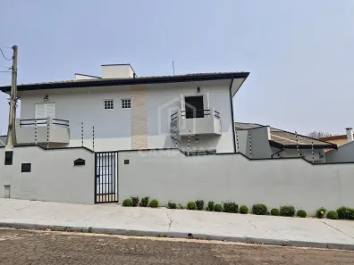 Sobrado com 4 Quartos à venda, 197m² no Parque das Universidades, Campinas
