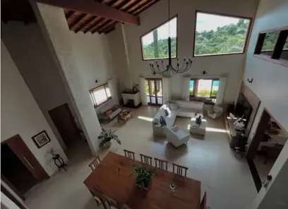 Fazenda/Sítio com 4 Quartos à venda, 370m² no Ribeirão dos Porcos, Atibaia
