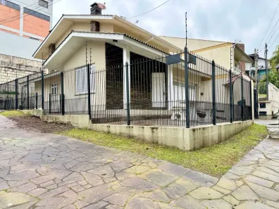 Casa com 3 Quartos à venda, 200m² no Colina Sorriso, Caxias do Sul