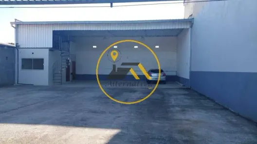 Galpão/Depósito/Armazém para alugar, 125m² no Vila Menino Jesus, Caçapava