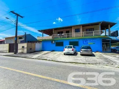 Sobrado com 4 Quartos à venda, 400m² no Pirabeiraba (Pirabeiraba), Joinville