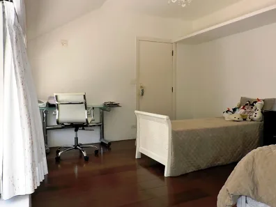 Casa de Condomínio com 5 Quartos à venda, 804m² no Chácara de La Rocca, Carapicuíba
