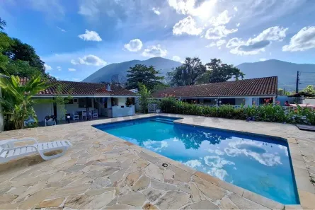 Casa com 6 Quartos à venda, 262m² no Lagoinha, Ubatuba