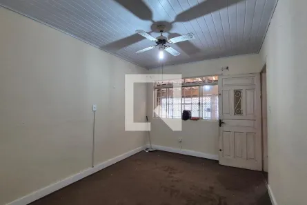 Casa com 2 Quartos à venda, 200m² no Vila Assunção, Santo André