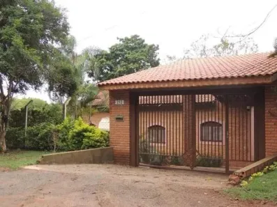 Fazenda/Sítio com 3 Quartos à venda, 350m² no Jardim Flamboyant III, Boituva
