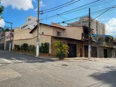 Sobrado com 2 Quartos à venda, 121m² no Vila Carmosina, São Paulo
