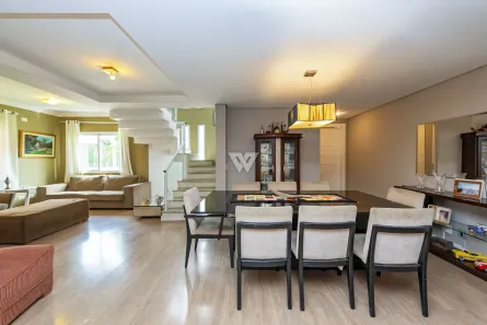 Sobrado com 3 Quartos à venda, 263m² no Campina do Siqueira, Curitiba