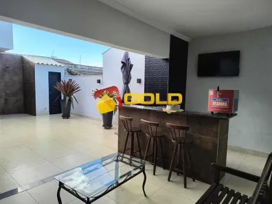 Casa com 3 Quartos à venda, 140m² no Granada, Uberlândia