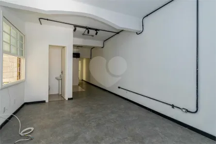Apartamento com 2 Quartos à venda, 46m² no Floresta, Porto Alegre