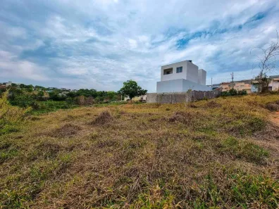 Lote/Terreno à venda, 237m² no Davanuze, Divinópolis