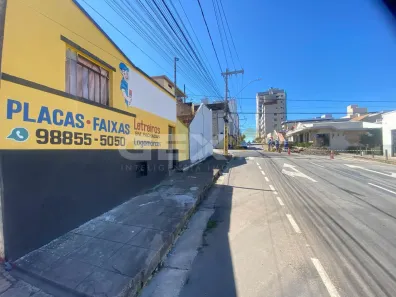 Lote/Terreno à venda, 323m² no Centro, Divinópolis