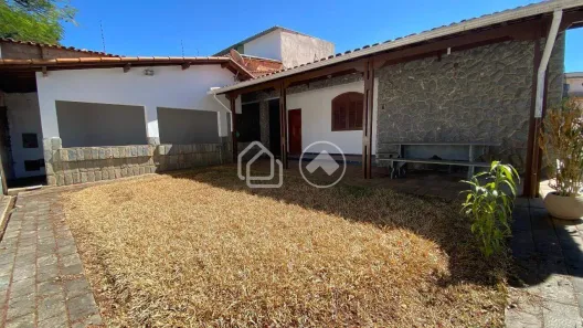 Casa com 3 Quartos para alugar, 343m² no Palmeiras, Belo Horizonte