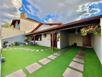 Casa com 3 Quartos à venda, 360m² no Itapoã, Belo Horizonte