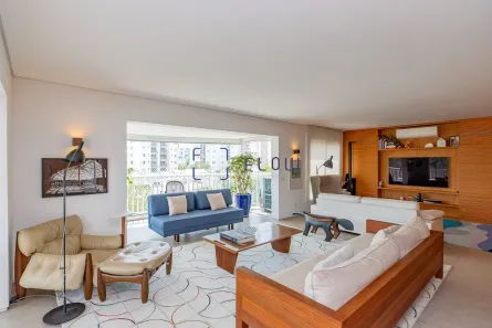 Apartamento com 4 Quartos à venda, 246m² no Vila Sofia, São Paulo