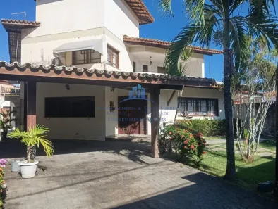 Casa de Condomínio com 4 Quartos à venda, 425m² no Piatã, Salvador