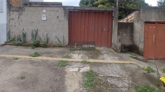 Casa com 2 Quartos à venda, 330m² no Colonial, Contagem