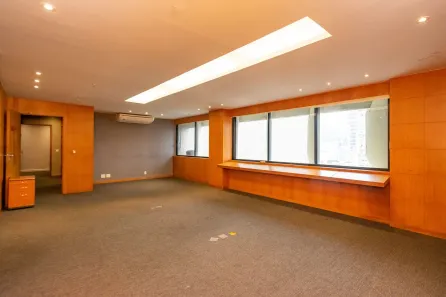 Sala Comercial para alugar, 580m² no Centro, Rio de Janeiro