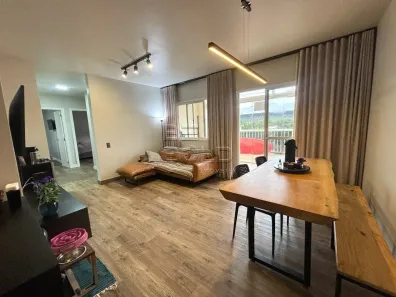 Apartamento com 3 Quartos à venda, 95m² no Capoeiras, Florianópolis