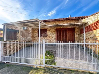 Casa com 2 Quartos para alugar, 61m² no Arroio Grande, Santa Cruz do Sul