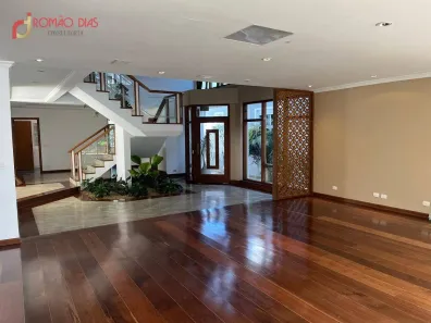 Sobrado com 5 Quartos para alugar, 534m² no Chácara Monte Alegre, São Paulo