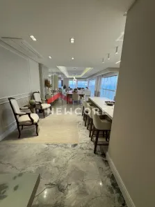 Apartamento com 4 Quartos à venda, 270m² no Meia Praia, Itapema