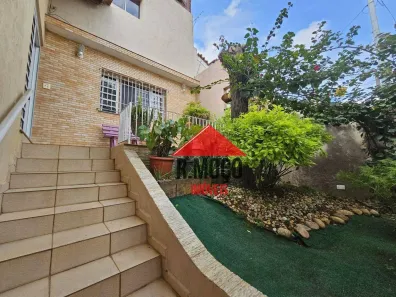 Casa com 3 Quartos à venda, 180m² no Vila Guilhermina, São Paulo