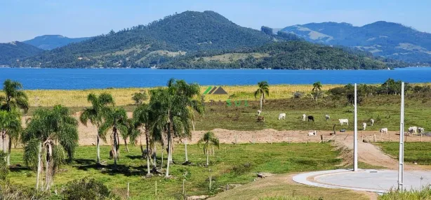 Lote/Terreno à venda, 373m² no Mirim, Imbituba