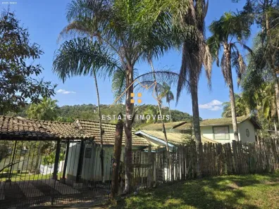 Fazenda/Sítio com 4 Quartos à venda, 209m² no , Igaratá